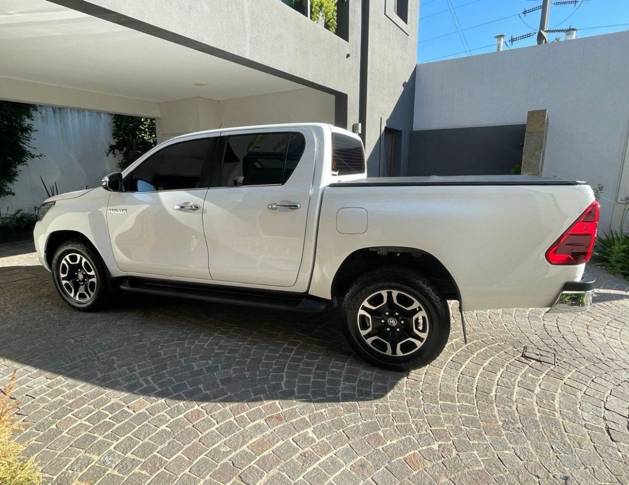 Toyota Hilux SW4 Usado en Buenos Aires, deRuedas