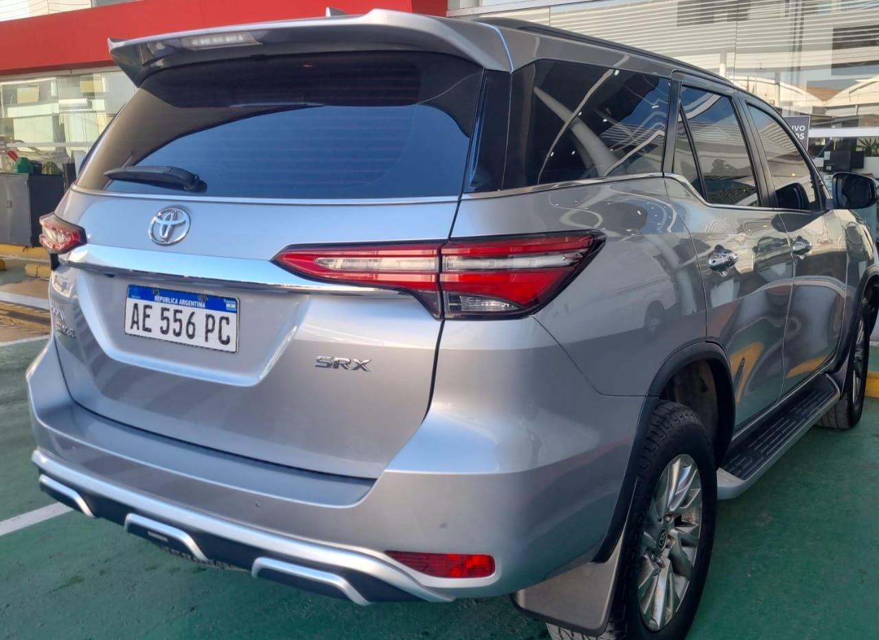 Toyota Hilux SW4 Usado en Mendoza, deRuedas