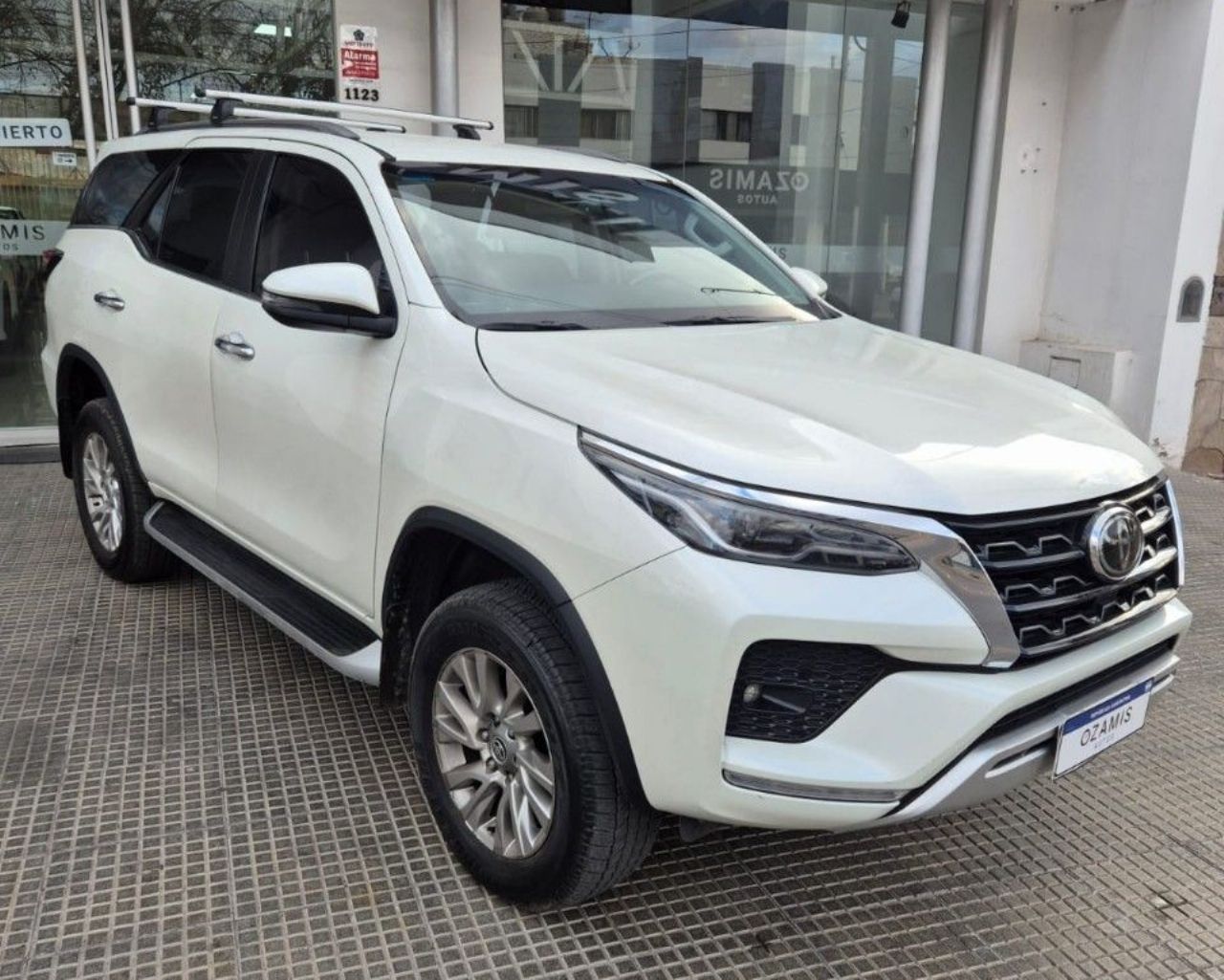 Toyota Hilux SW4 Usado Financiado en Mendoza, deRuedas