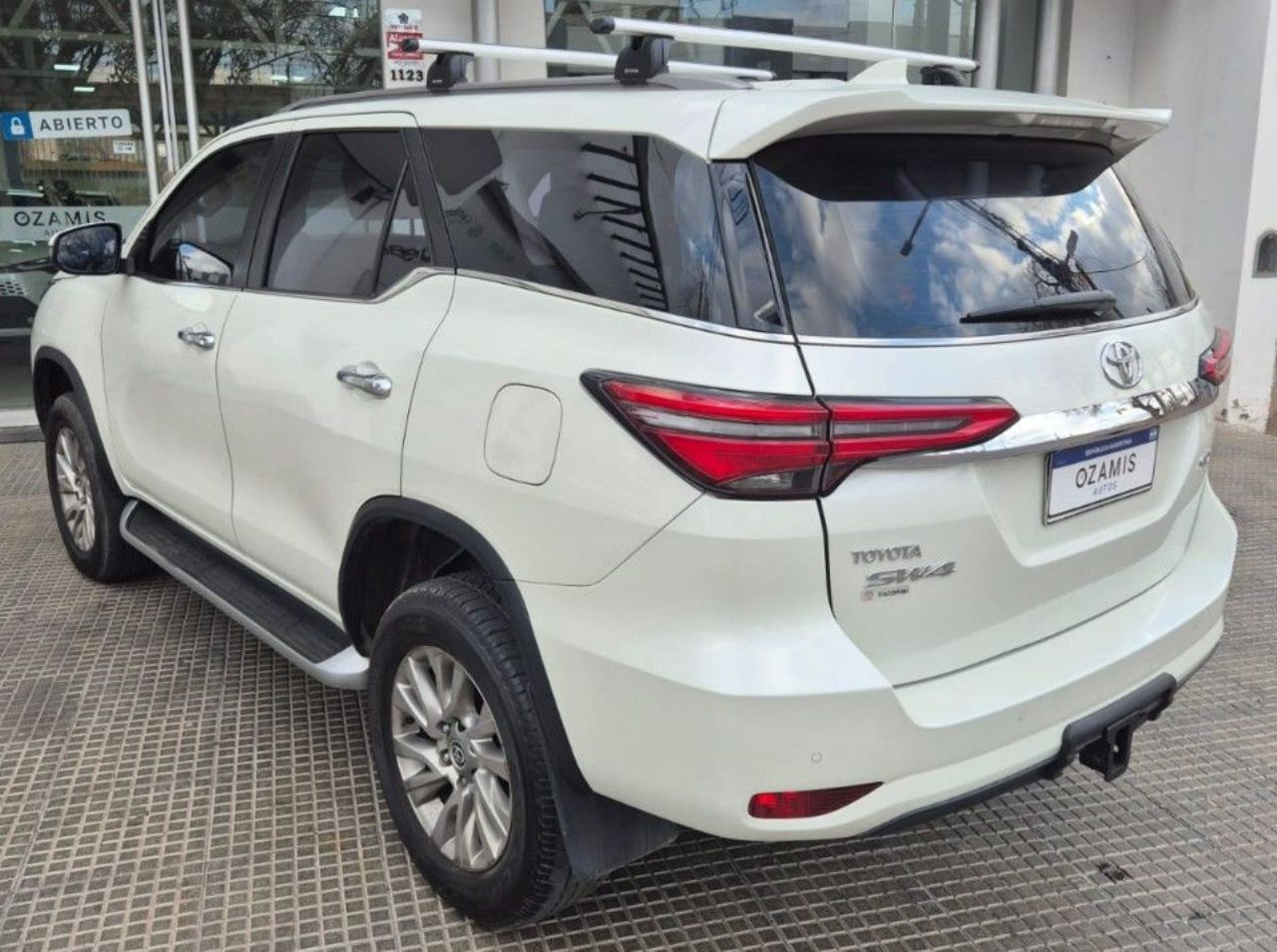Toyota Hilux SW4 Usado Financiado en Mendoza, deRuedas
