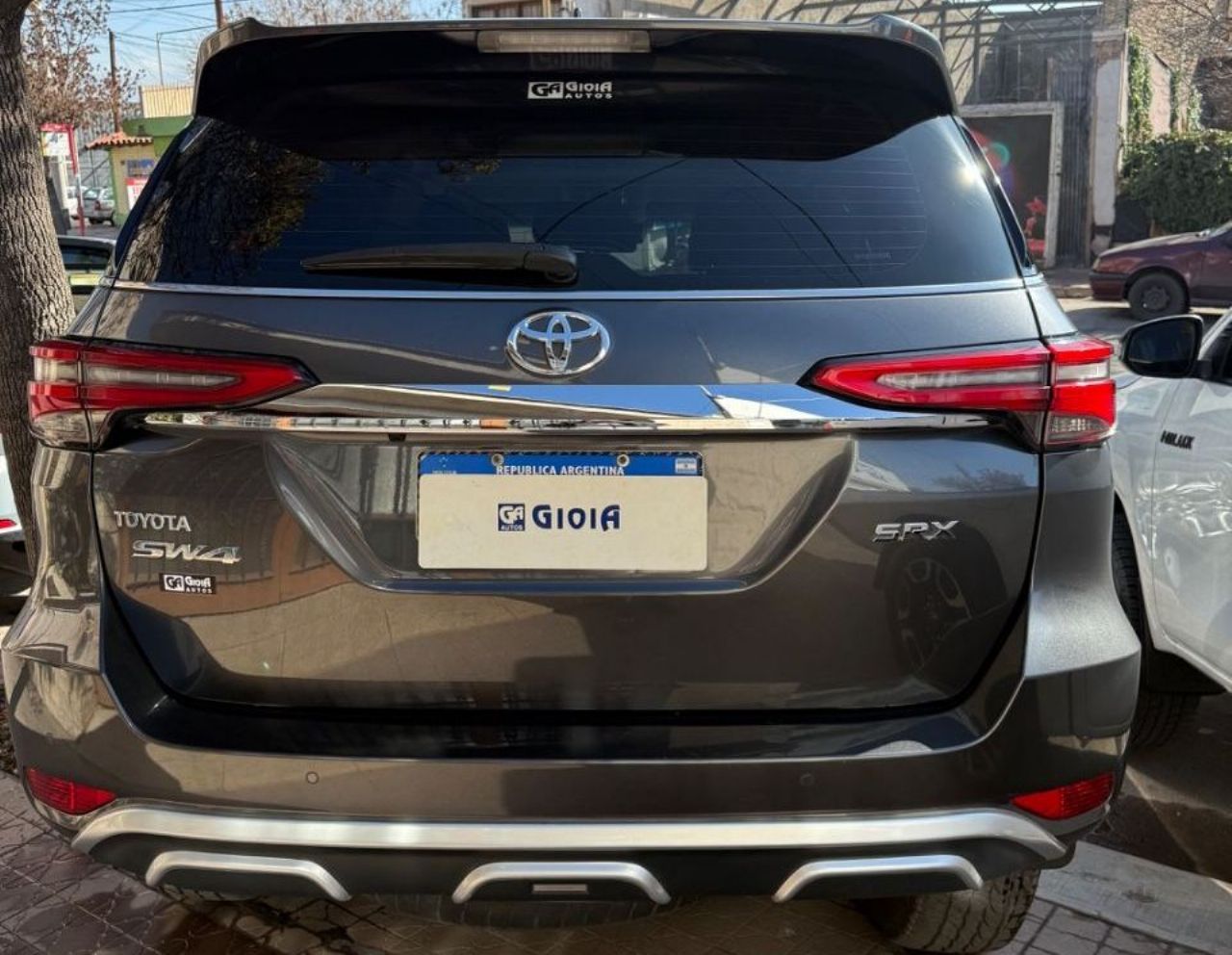 Toyota Hilux SW4 Usado Financiado en Mendoza, deRuedas