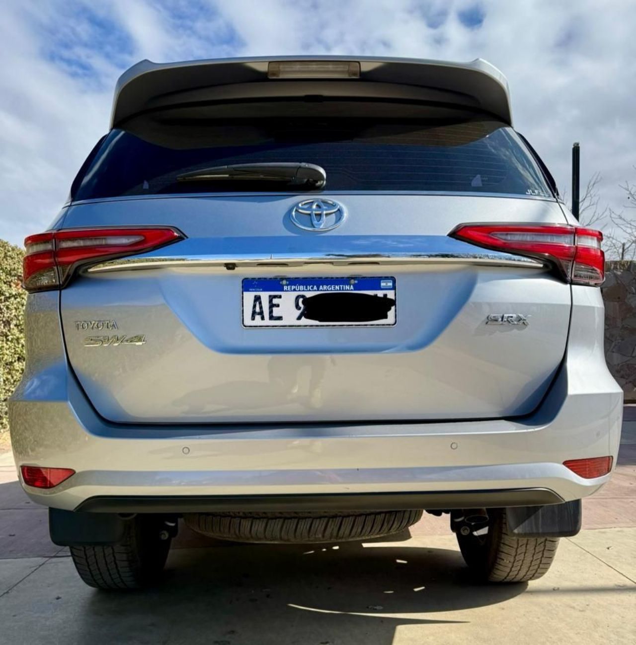 Toyota Hilux SW4 Usado en Mendoza, deRuedas