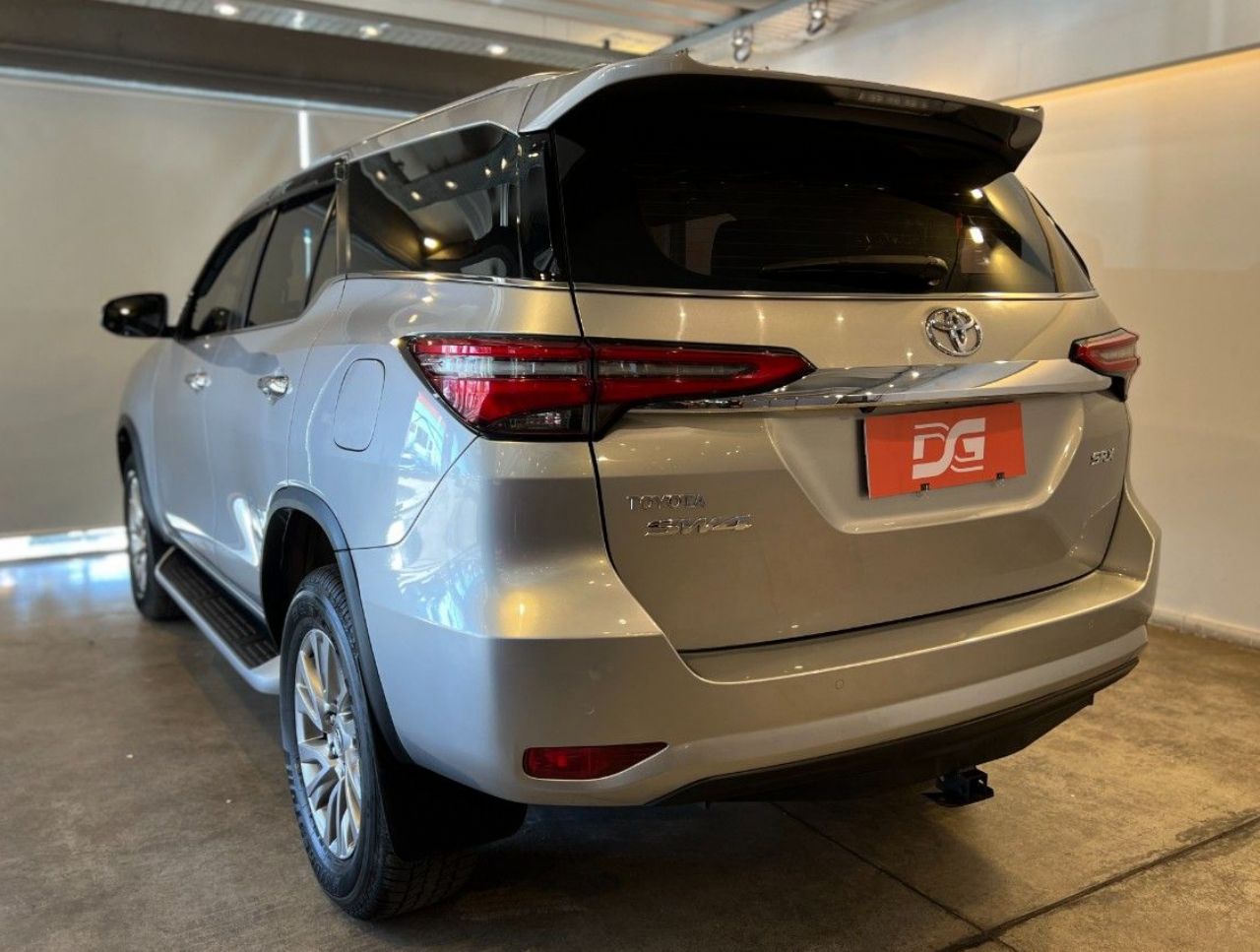 Toyota Hilux SW4 Usado Financiado en Córdoba, deRuedas