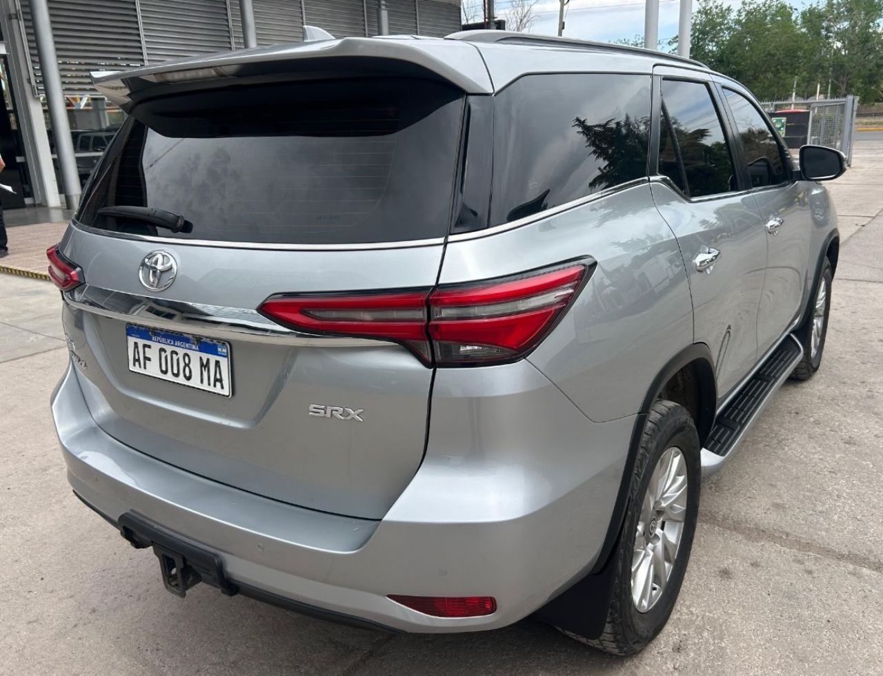 Toyota Hilux SW4 Usado en Mendoza, deRuedas