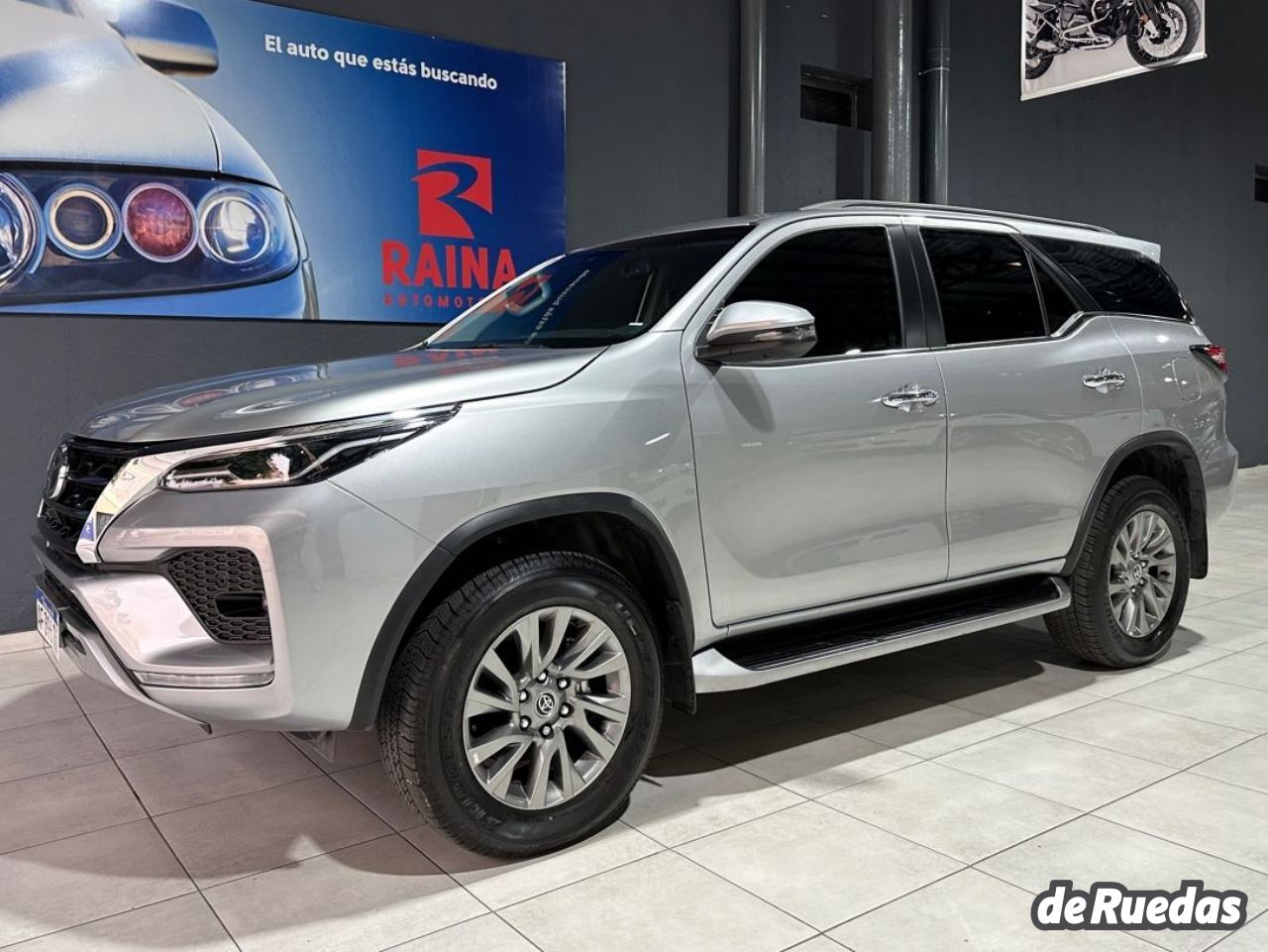 Toyota Hilux SW4 Usado en Mendoza, deRuedas