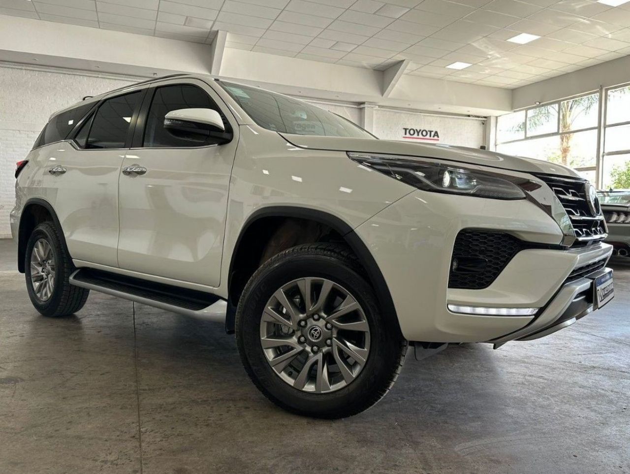 Toyota Hilux SW4 Usado en San Juan, deRuedas
