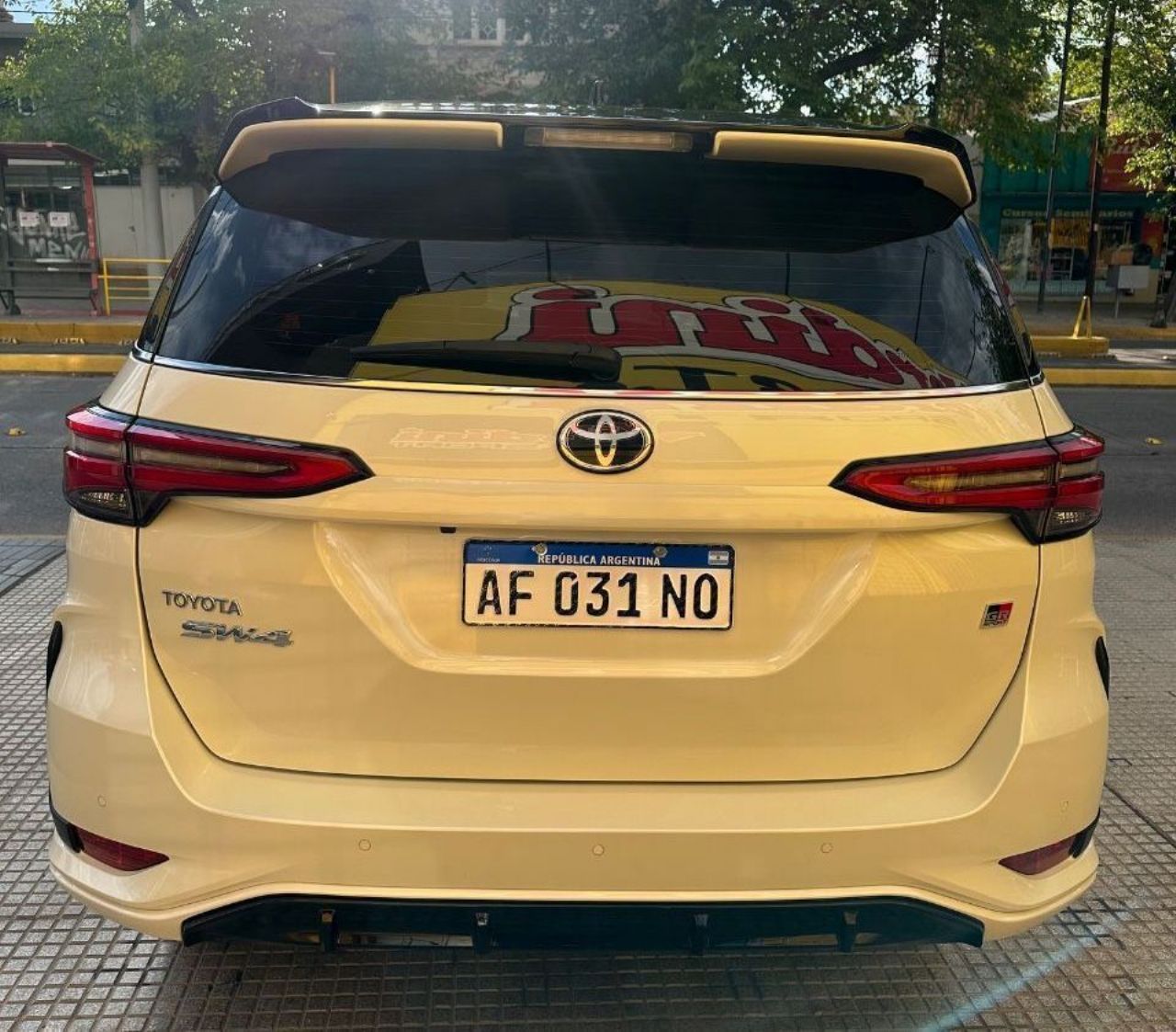 Toyota Hilux SW4 Usado en Mendoza, deRuedas