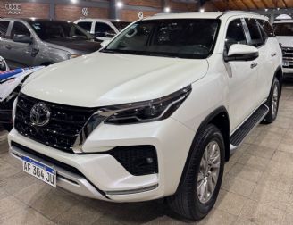 Toyota Hilux SW4 Usado en San Juan Financiado