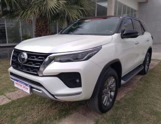 Toyota Hilux SW4 Usado en San Juan Financiado