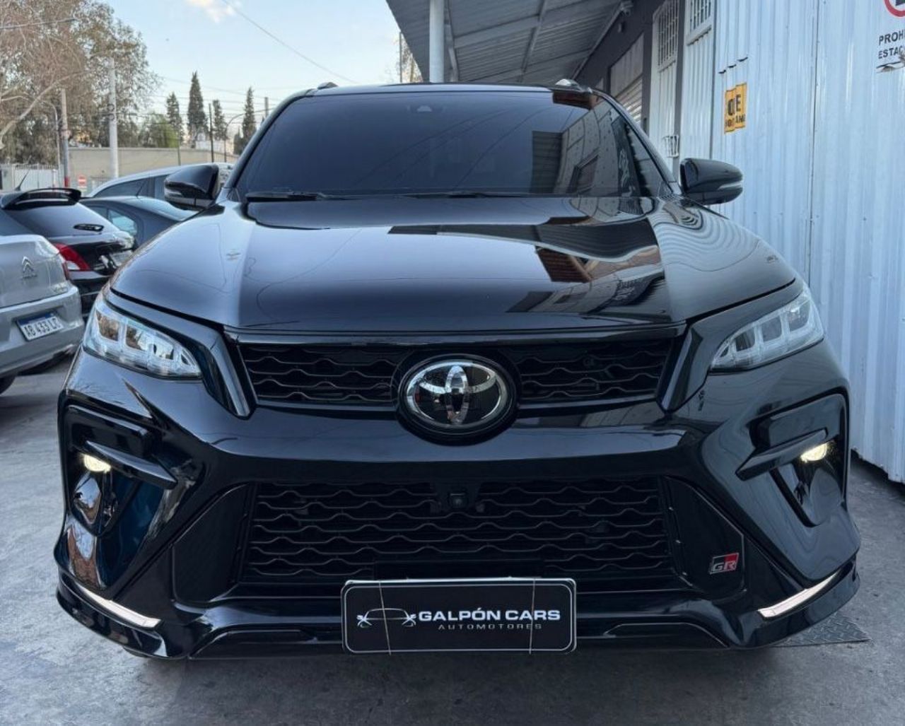 Toyota Hilux SW4 Usado en Mendoza, deRuedas