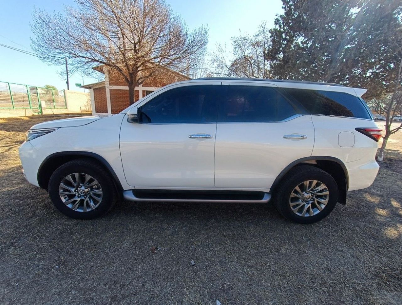 Toyota Hilux SW4 Usado en Mendoza, deRuedas