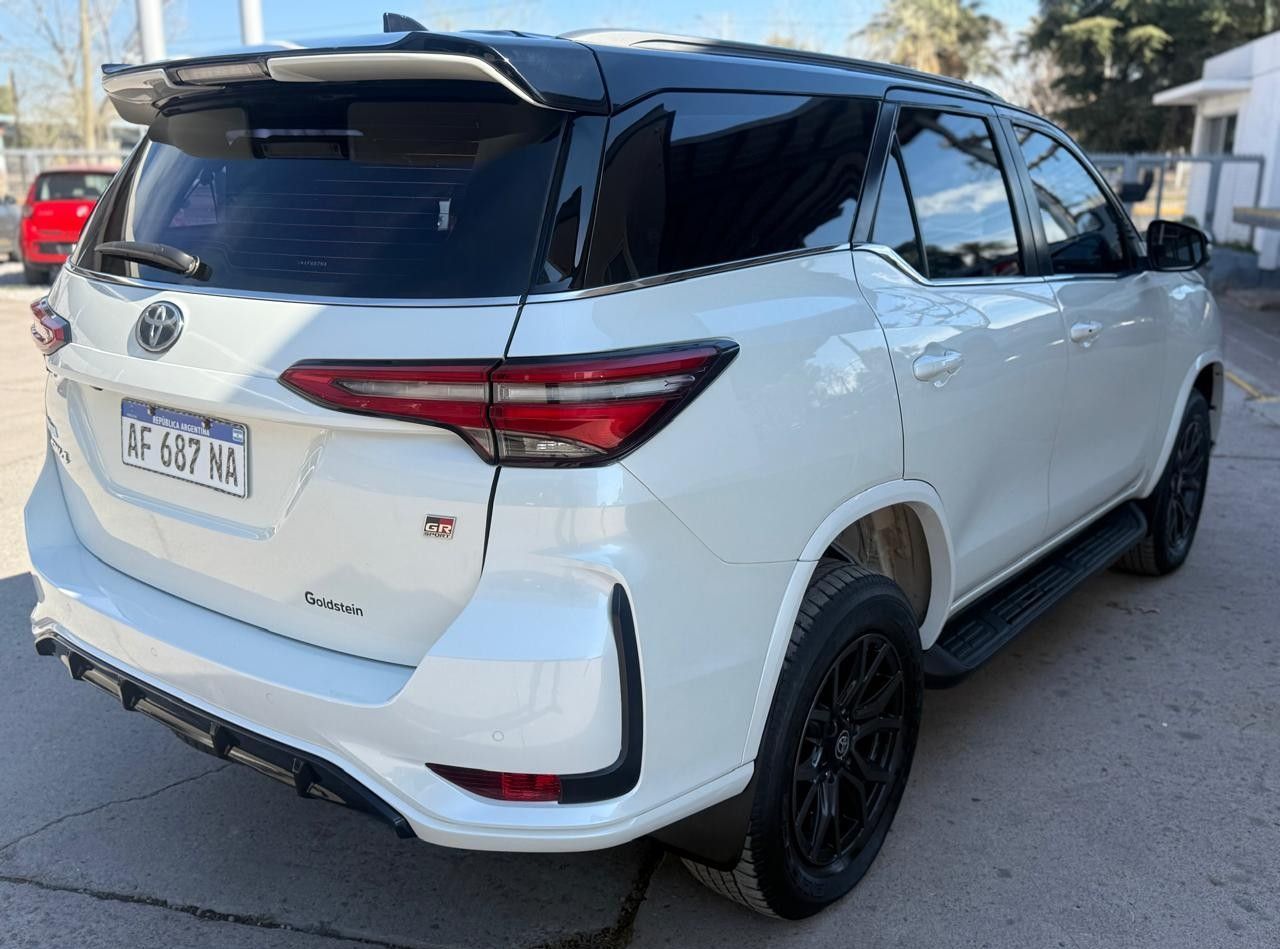 Toyota Hilux SW4 Usado en Mendoza, deRuedas