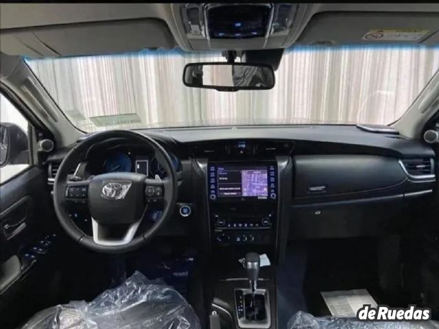 Toyota Hilux SW4 Nuevo en Córdoba, deRuedas