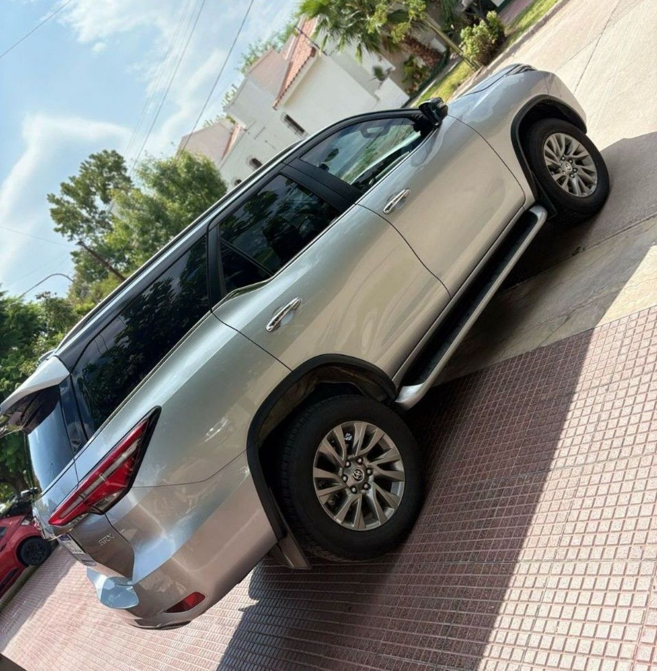 Toyota Hilux SW4 Usado en Buenos Aires, deRuedas