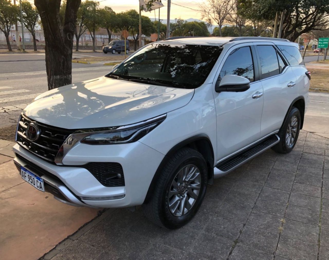 Toyota Hilux SW4 Usado en Salta, deRuedas