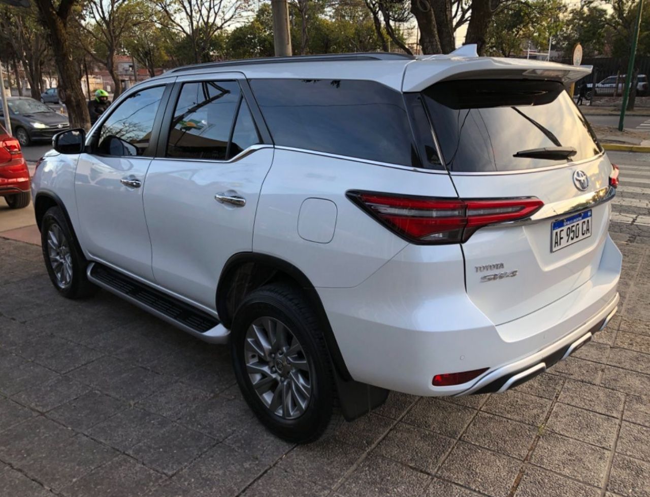 Toyota Hilux SW4 Usado en Salta, deRuedas