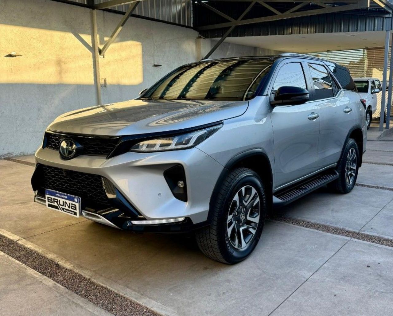 Toyota Hilux SW4 Usado Financiado en Mendoza, deRuedas