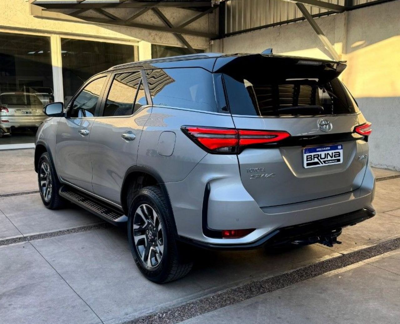 Toyota Hilux SW4 Usado Financiado en Mendoza, deRuedas