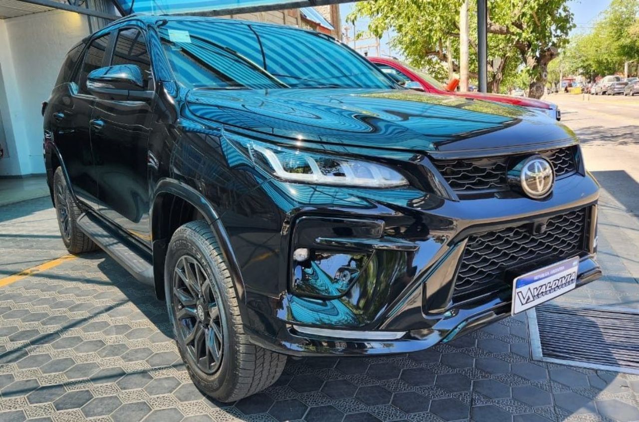 Toyota Hilux SW4 Nuevo en Mendoza, deRuedas