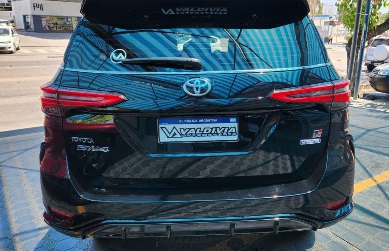 Toyota Hilux SW4 Nuevo en Mendoza, deRuedas