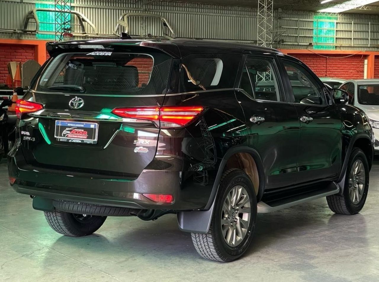 Toyota Hilux SW4 Nuevo Financiado en San Juan, deRuedas