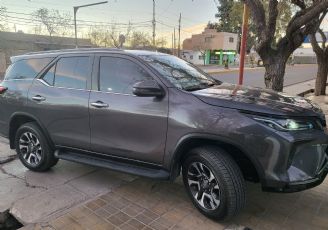 Toyota Hilux SW4 Usado en San Juan