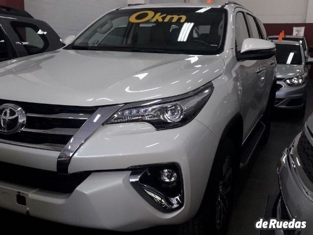 Toyota Hilux SW4 Nuevo en Mendoza, deRuedas