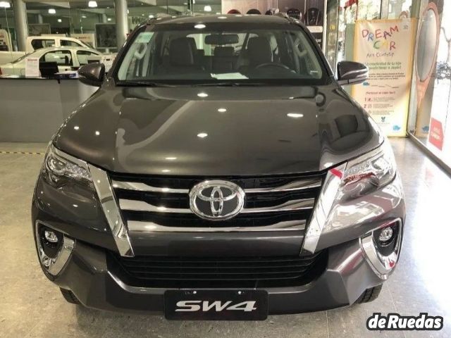 Toyota Hilux SW4 Nuevo en Mendoza, deRuedas