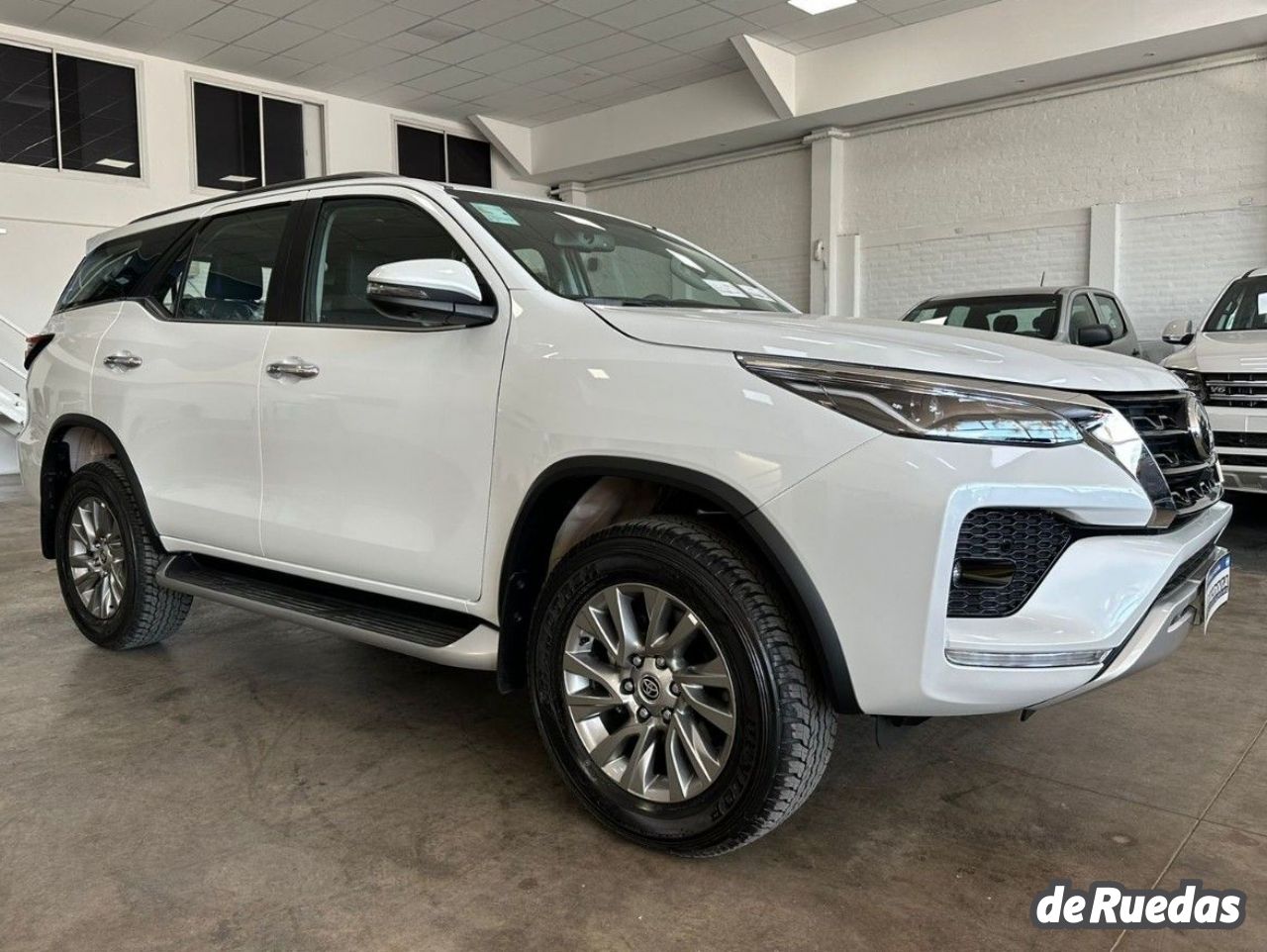 Toyota Hilux SW4 Nuevo en San Juan, deRuedas