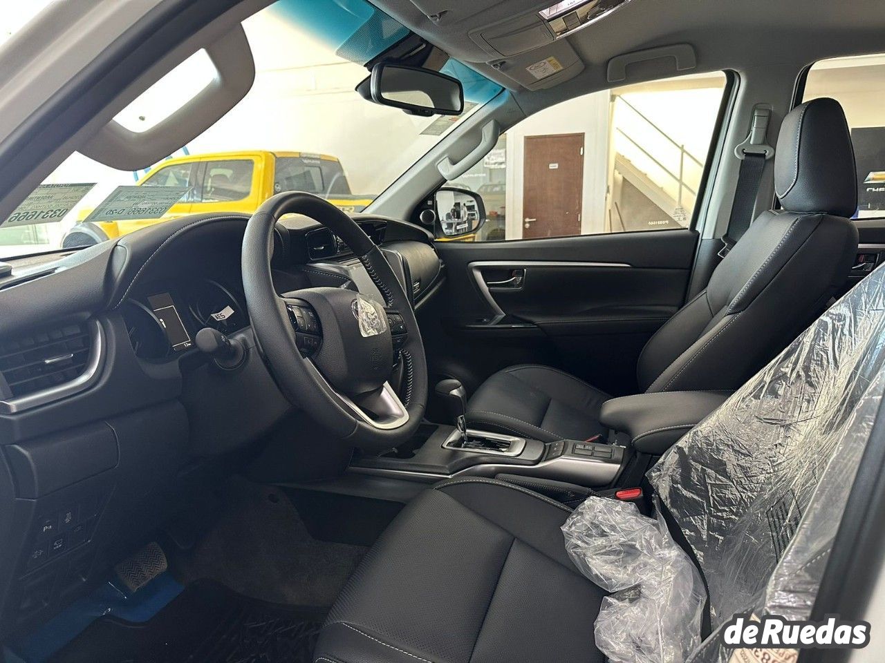 Toyota Hilux SW4 Nuevo en San Juan, deRuedas