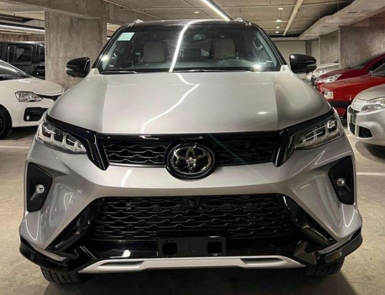 Toyota Hilux SW4 Nuevo Financiado en Mendoza, deRuedas