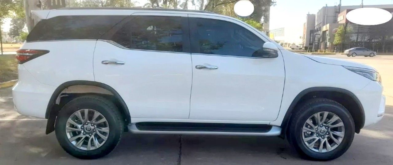 Toyota Hilux SW4 Nuevo en Córdoba, deRuedas