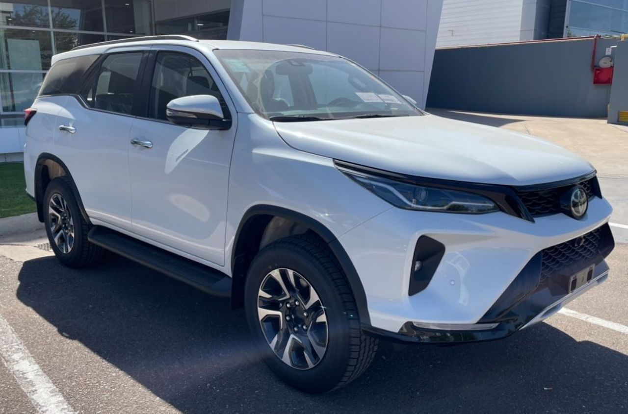 Toyota Hilux SW4 Nuevo en Mendoza, deRuedas