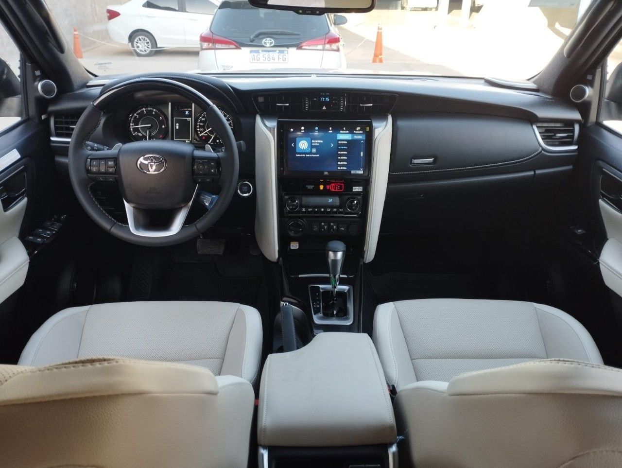 Toyota Hilux SW4 Nuevo en Mendoza, deRuedas
