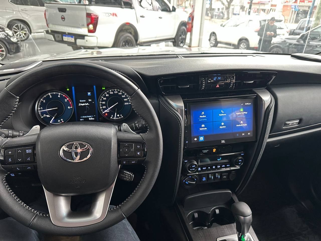 Toyota Hilux SW4 Nuevo Financiado en Mendoza, deRuedas