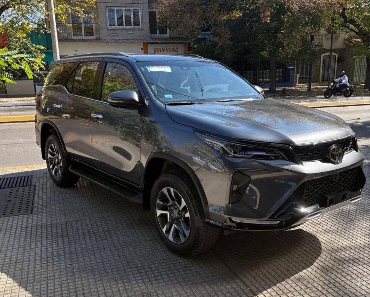 Toyota Hilux SW4 Nuevo Financiado en Mendoza, deRuedas