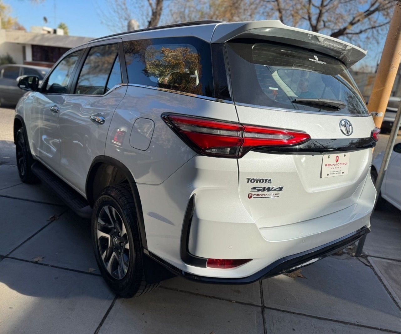 Toyota Hilux SW4 Nuevo en Mendoza, deRuedas