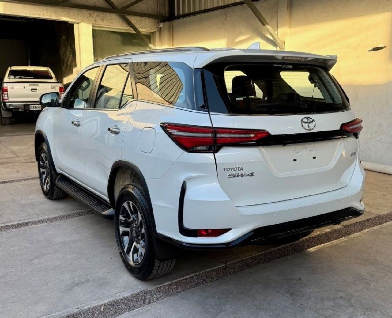 Toyota Hilux SW4 Nuevo en Mendoza, deRuedas