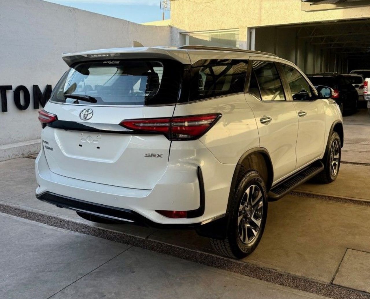 Toyota Hilux SW4 Nuevo en Mendoza, deRuedas