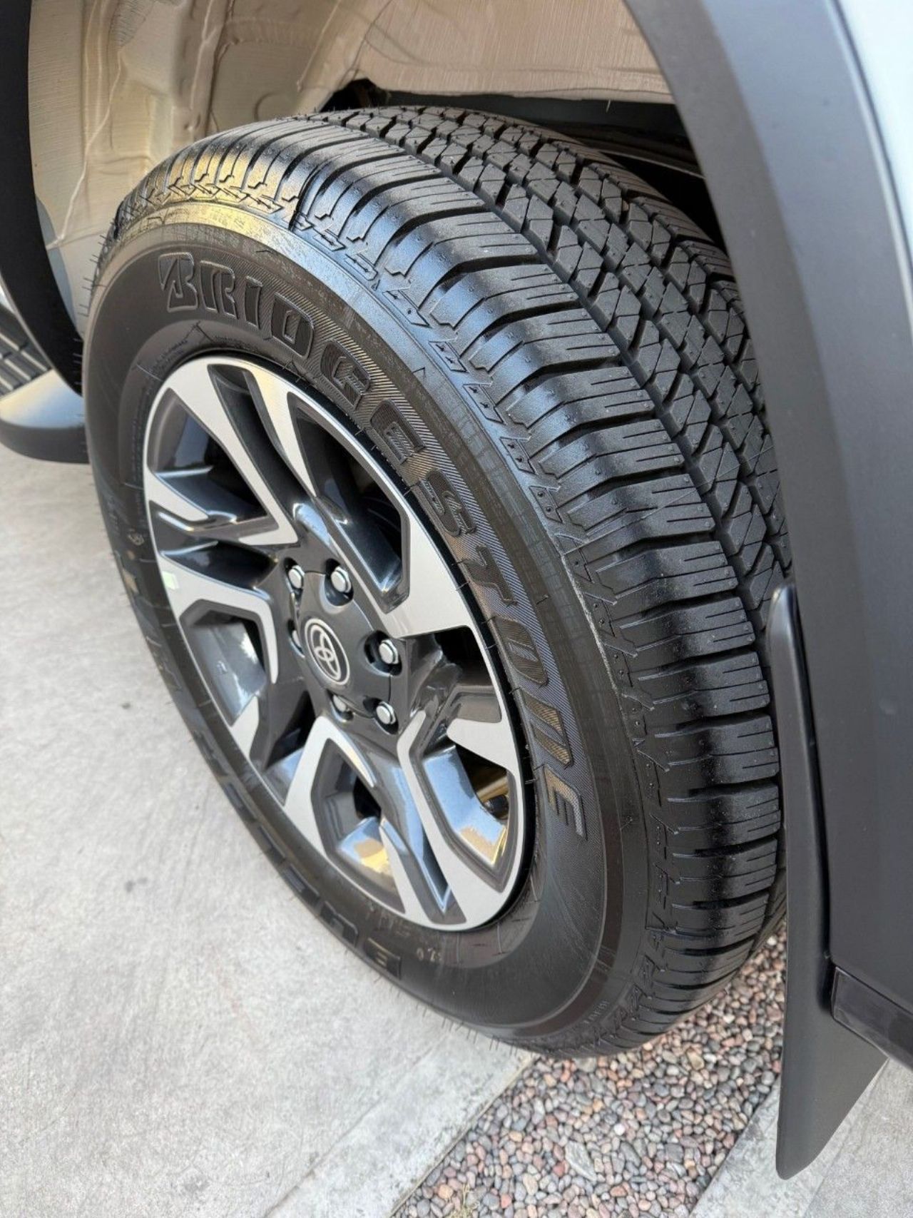 Toyota Hilux SW4 Nuevo en Mendoza, deRuedas