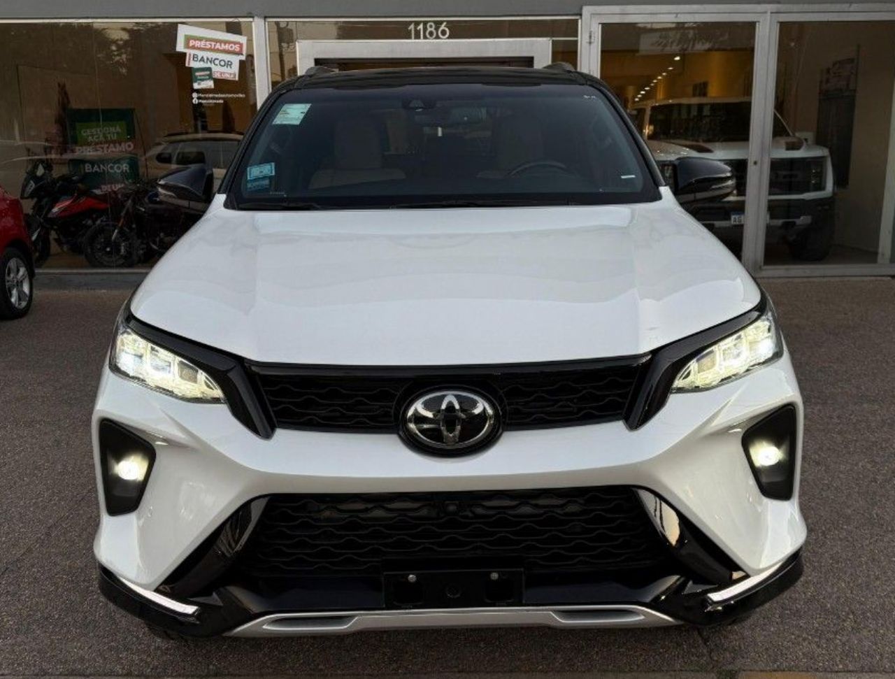 Toyota Hilux SW4 Usado Financiado en Córdoba, deRuedas