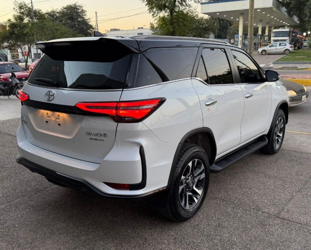Toyota Hilux SW4 Usado Financiado en Córdoba, deRuedas