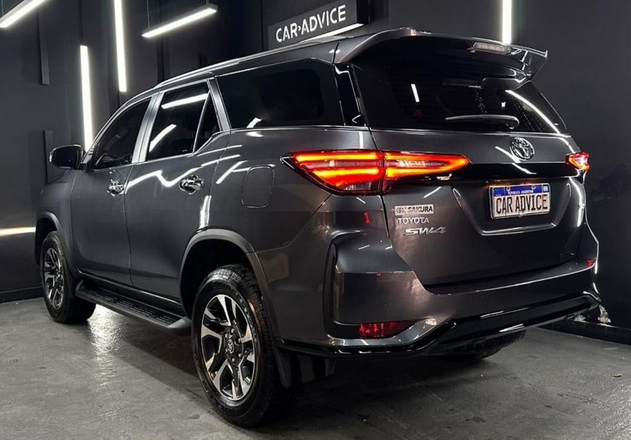 Toyota Hilux SW4 Usado en Córdoba, deRuedas