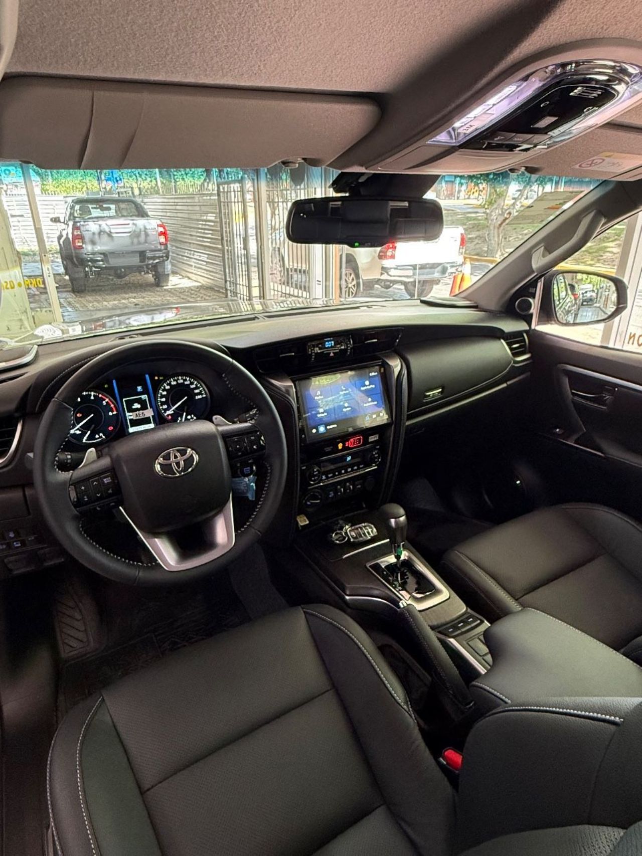 Toyota Hilux SW4 Nuevo Financiado en Mendoza, deRuedas