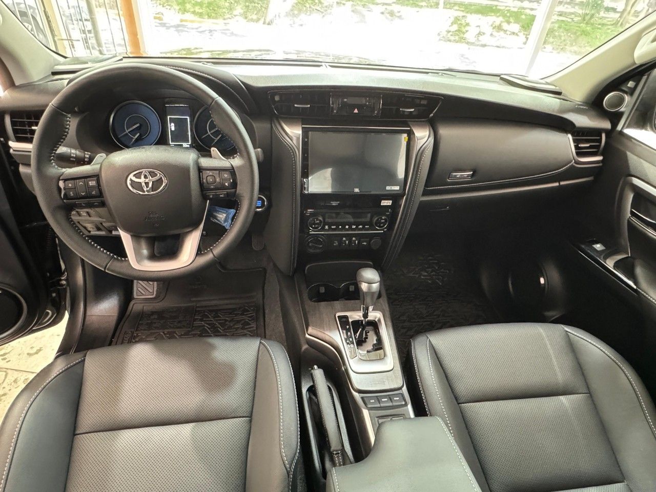 Toyota Hilux SW4 Nuevo Financiado en Mendoza, deRuedas