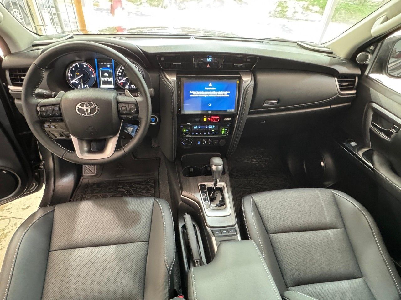 Toyota Hilux SW4 Nuevo Financiado en Mendoza, deRuedas