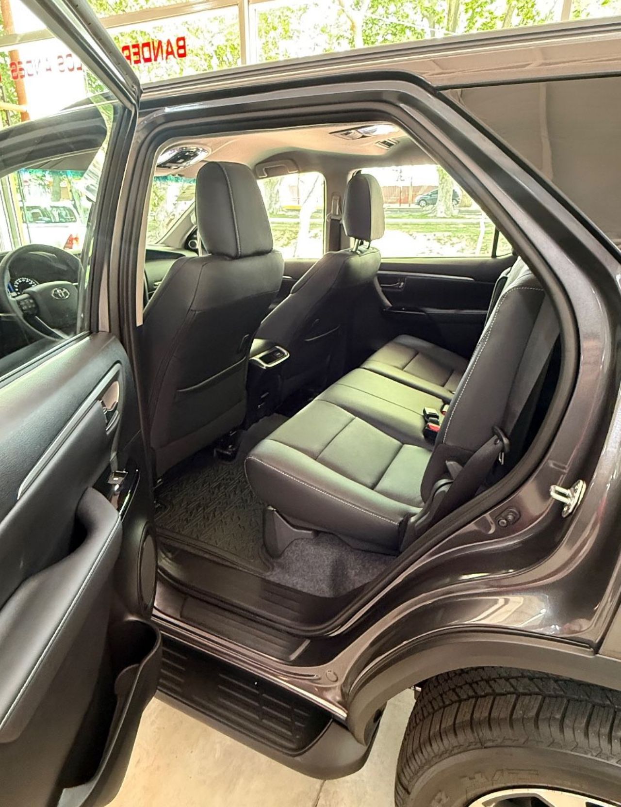 Toyota Hilux SW4 Nuevo Financiado en Mendoza, deRuedas