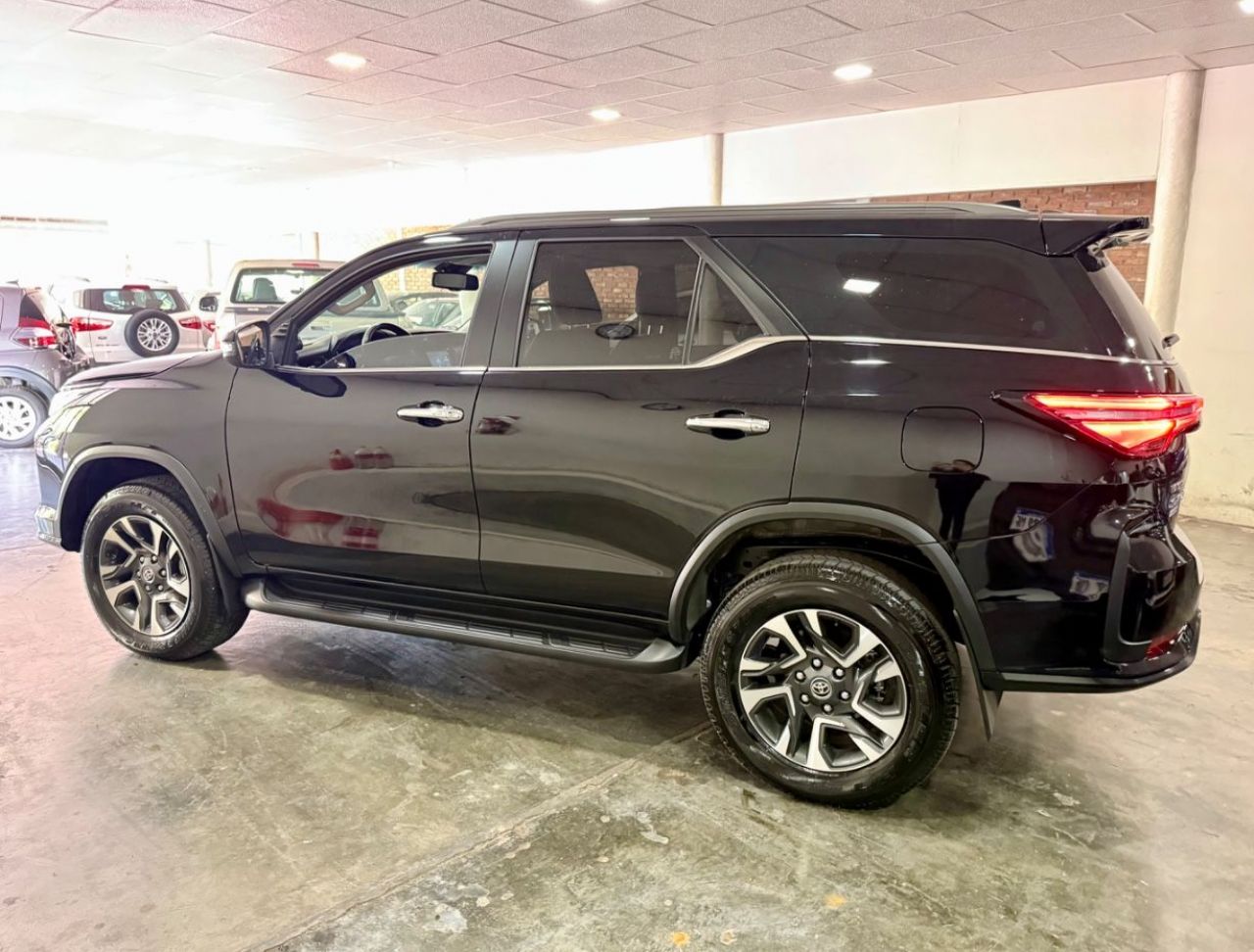 Toyota Hilux SW4 Usado en Mendoza, deRuedas