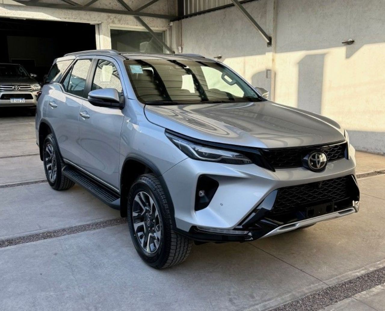 Toyota Hilux SW4 Nuevo en Mendoza, deRuedas