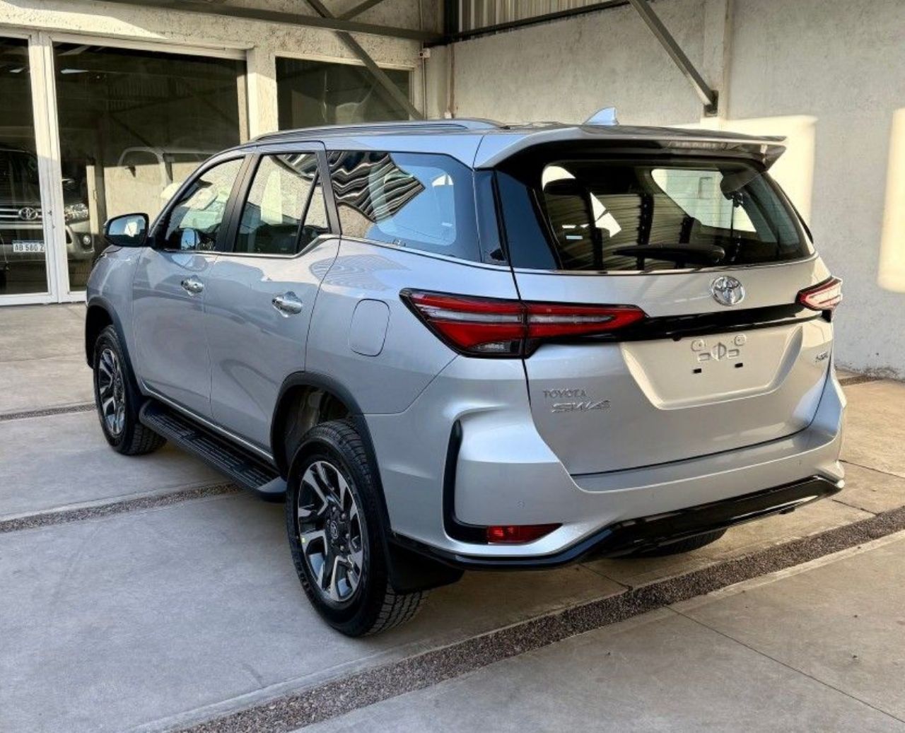 Toyota Hilux SW4 Nuevo en Mendoza, deRuedas